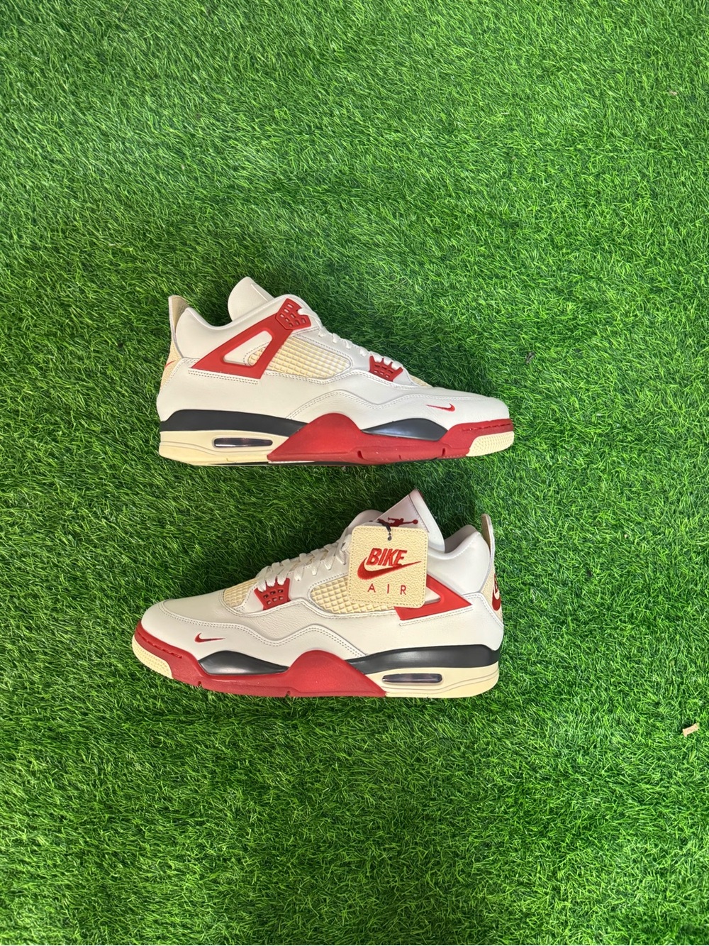 Jordan 4 Retro OG Nigel Sylvester
Brick After Brick (sz 15) - Picture 2 of 8